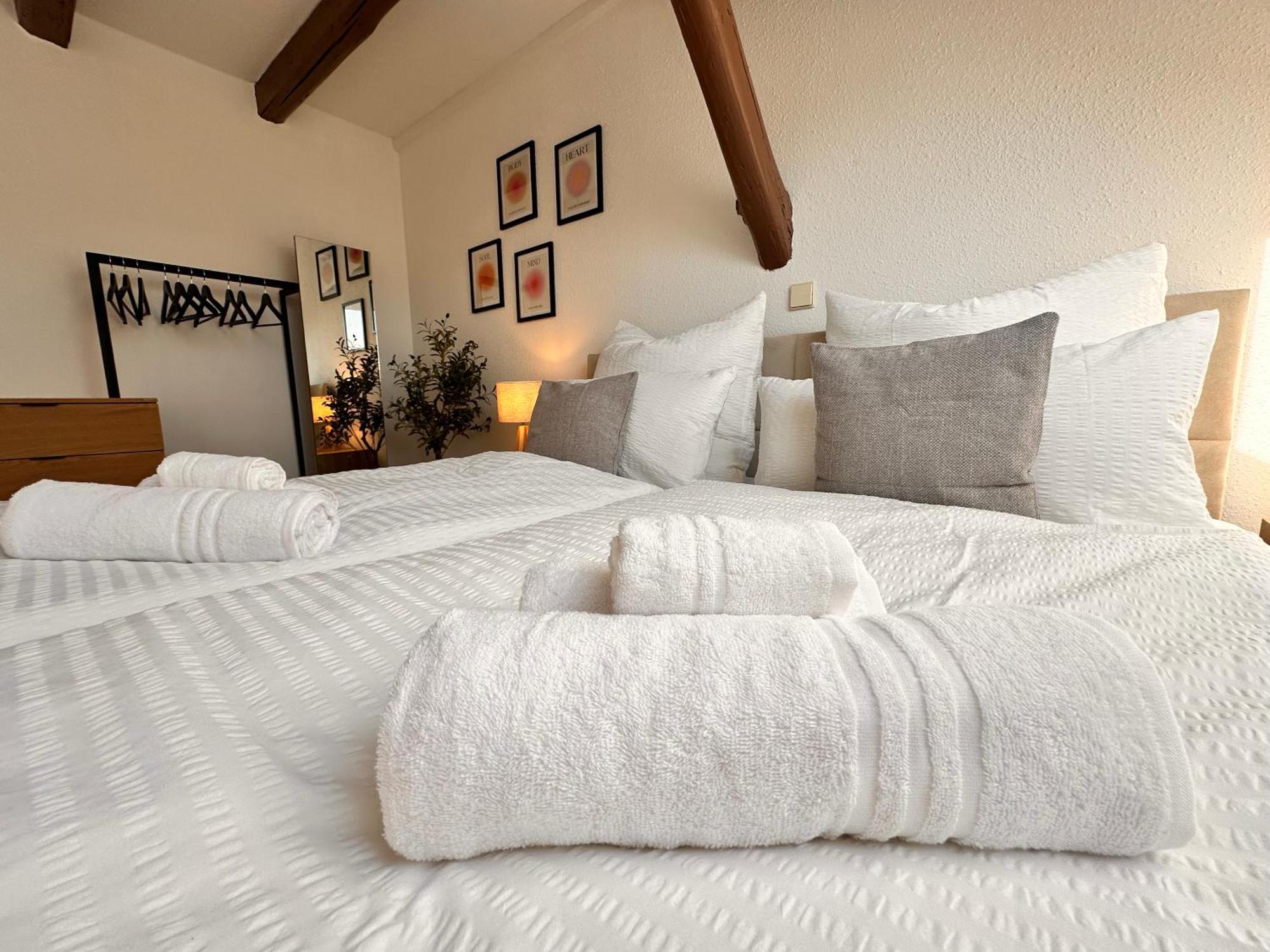 Apartment Yourfavoritebed Designerapartments Zentrum